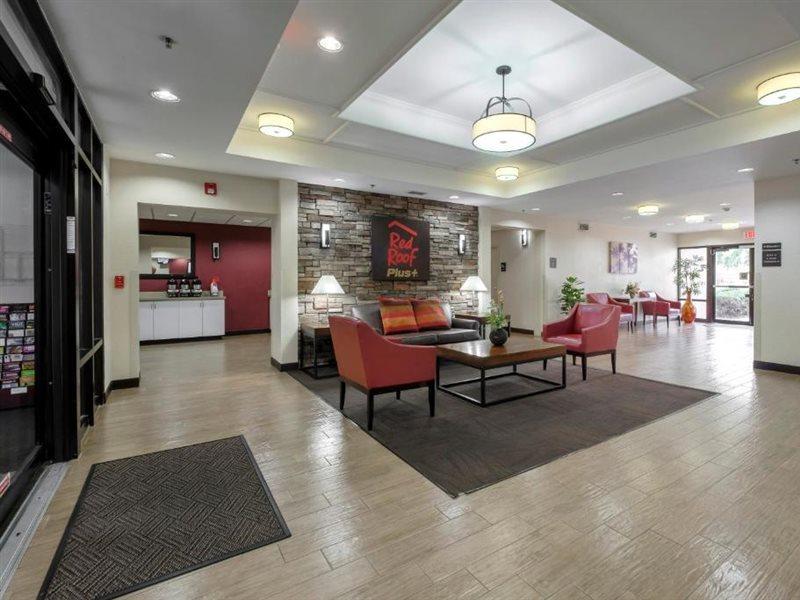 Red Roof Inn Plus + Gainesville Exterior photo