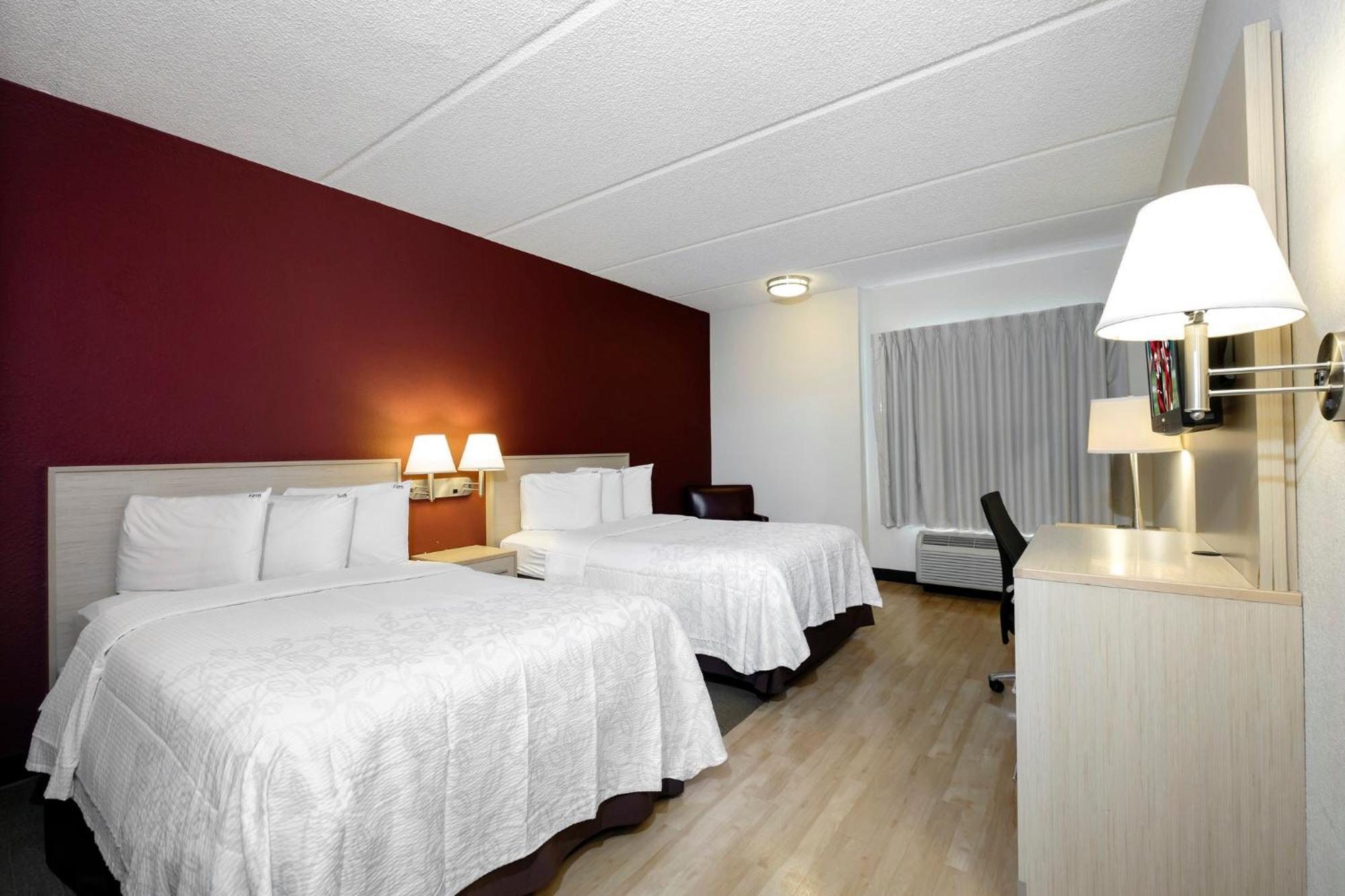 Red Roof Inn Plus + Gainesville Exterior photo